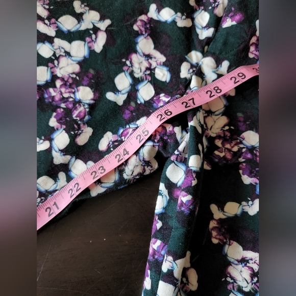 BANANA Republic Women's Sloan Floral Pants - Picture 9 of 11